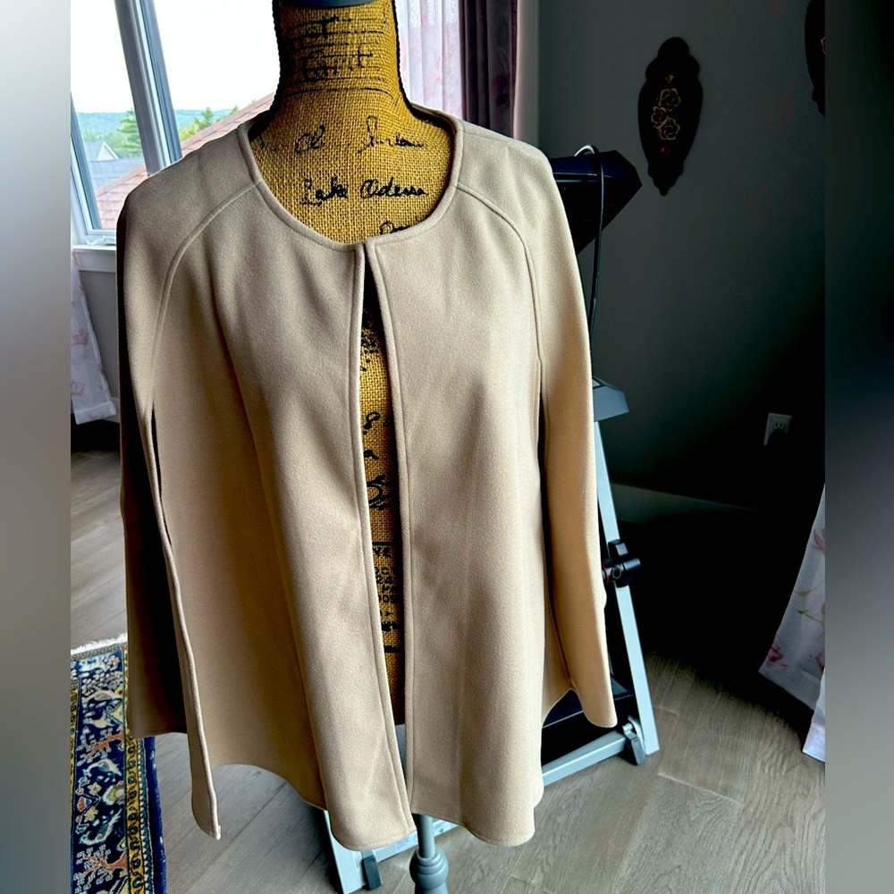 Elegant Tan Women's Cape Jacket